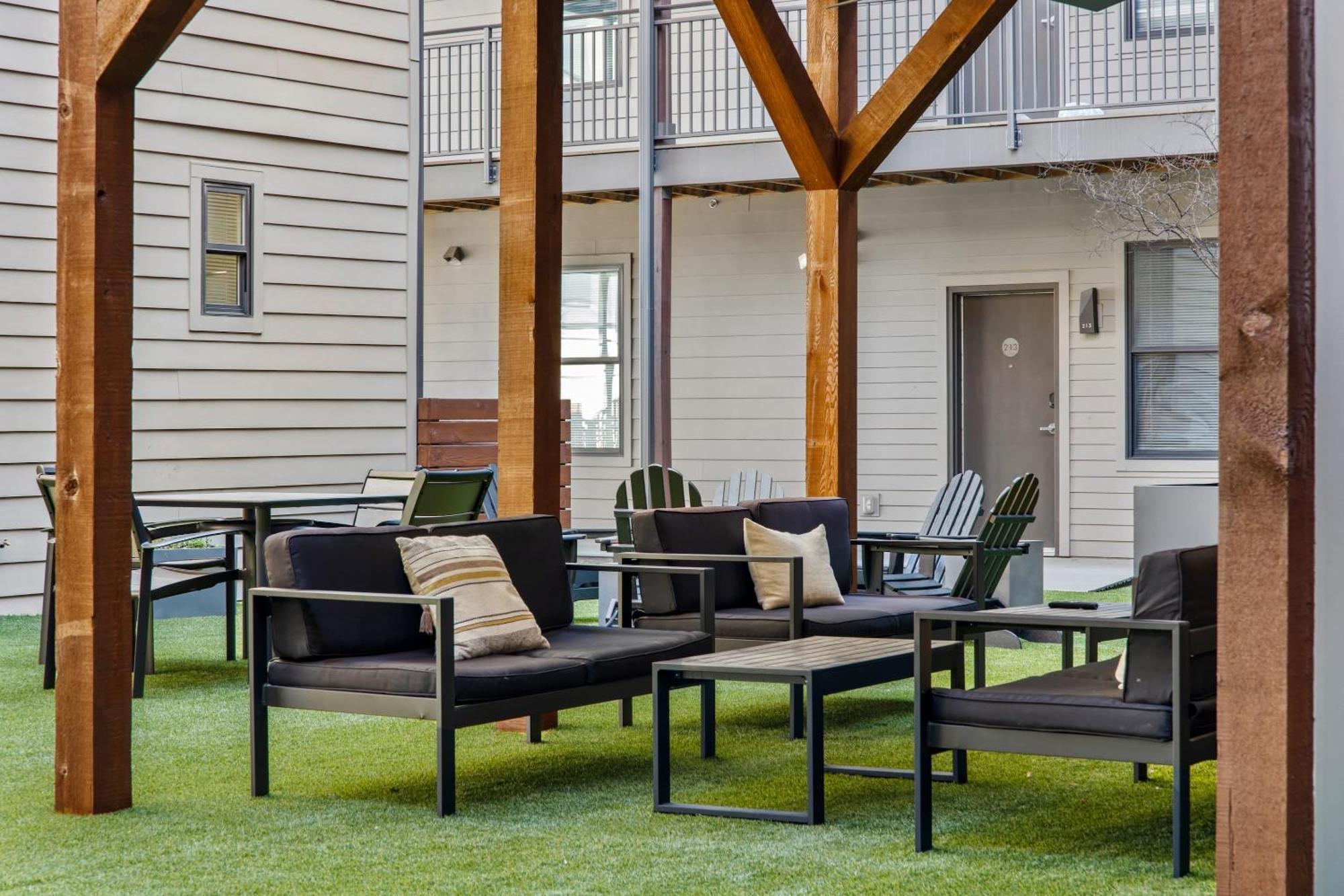 Cozysuites Music Row Bold 1Br W Free Parking Nashville Dış mekan fotoğraf